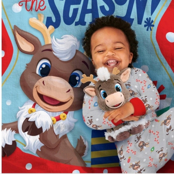 Reindeer in Here kids pajamas - Picture 2 of 2